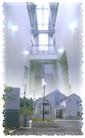 ナオモトテクノ玄関ホール